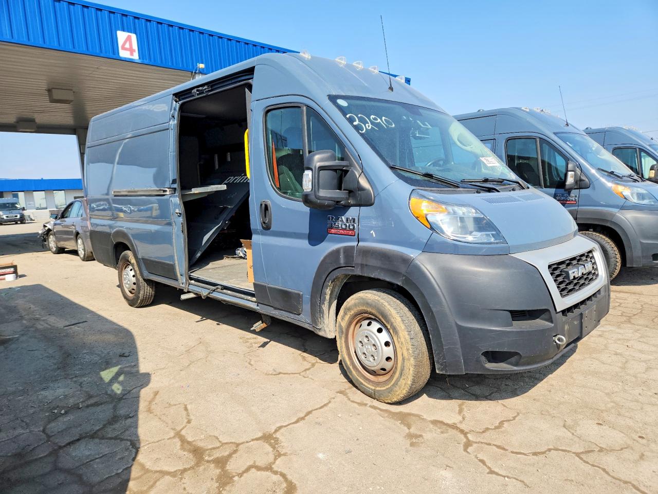 2020 RAM Promaster 3500 — VIN 3C6URVJG7LE128643 — photo 4